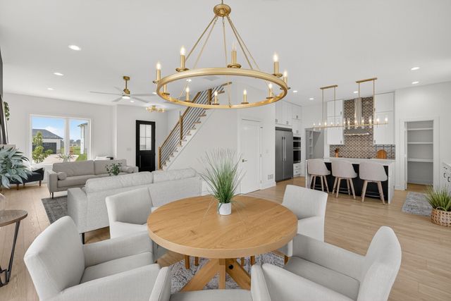 3943 NW 181ST Street, Clive, IA 50325