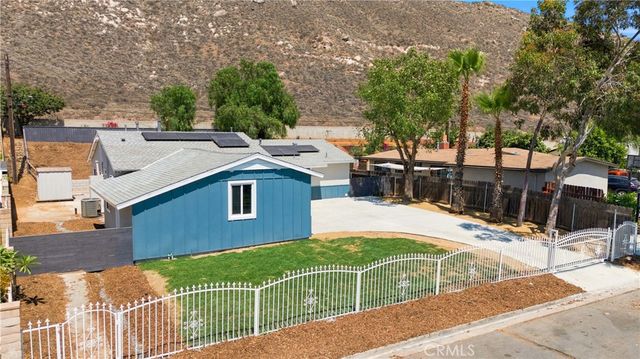5945 Paramount Drive, Jurupa Valley, CA 92509