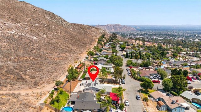 5945 Paramount Drive, Jurupa Valley, CA 92509