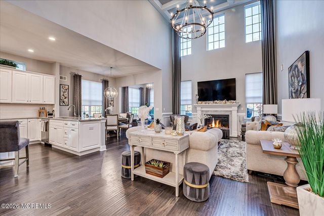 9 Militia Hill Road, Freehold, NJ 07728