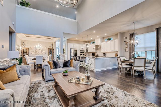 9 Militia Hill Road, Freehold, NJ 07728