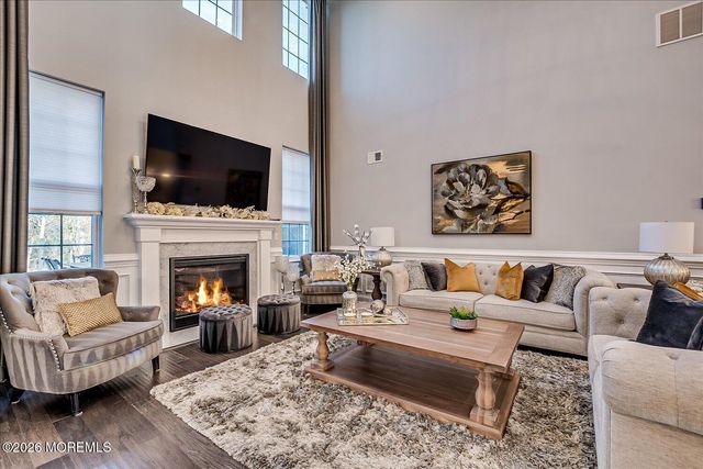 9 Militia Hill Road, Freehold, NJ 07728