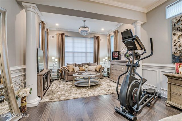 9 Militia Hill Road, Freehold, NJ 07728