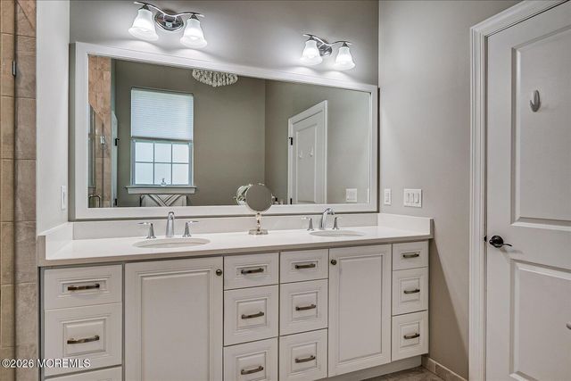 9 Militia Hill Road, Freehold, NJ 07728