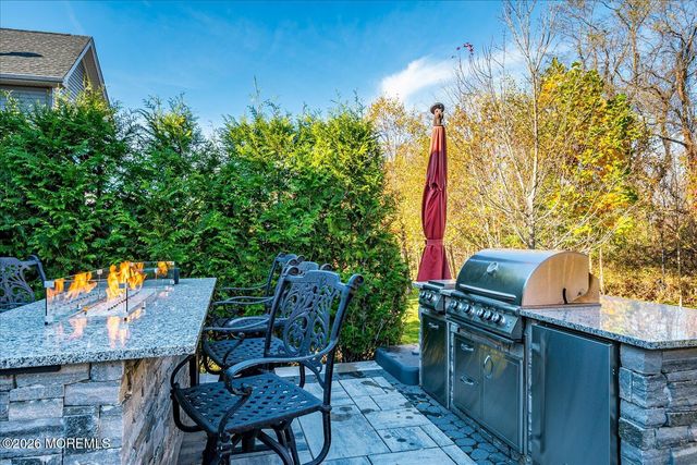 9 Militia Hill Road, Freehold, NJ 07728