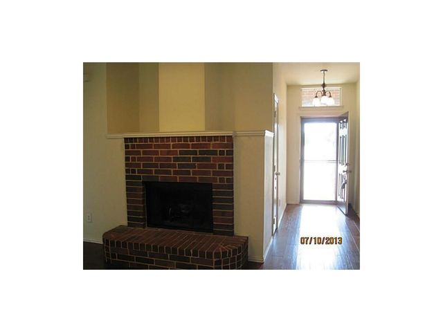 4245 Rustic Ridge Drive, The Colony, TX 75056