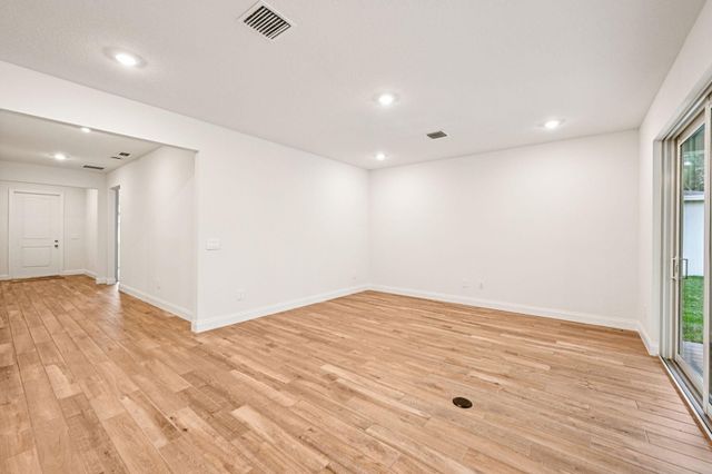 5629 Hampton Park Circle, Vero Beach, FL 32966