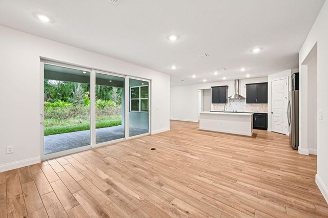 5629 Hampton Park Circle, Vero Beach, FL 32966