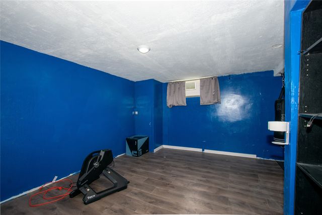 3203 Cambridge Street, Des Moines, IA 50313