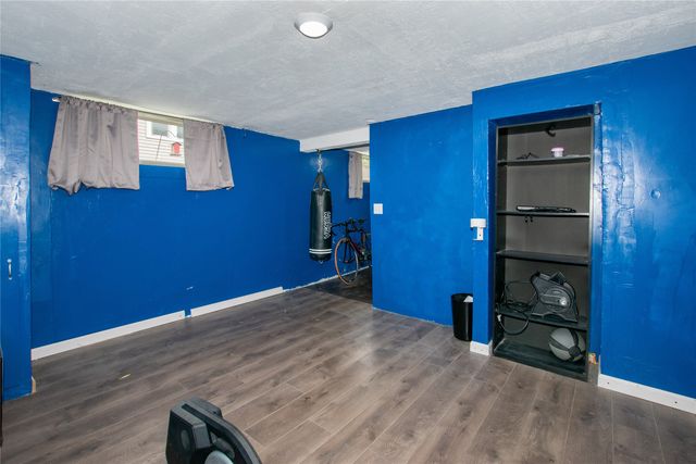 3203 Cambridge Street, Des Moines, IA 50313