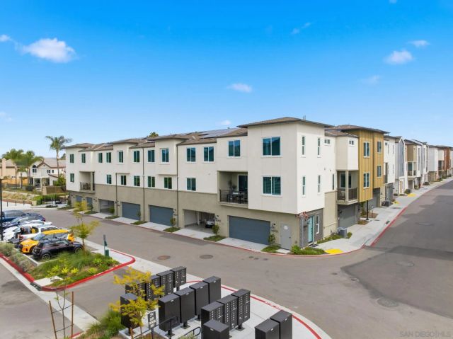 14015 Lilah Lane, San Diego, CA 92128