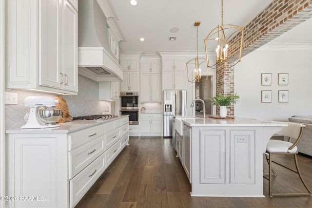 200 Vineyard Row, Lafayette, LA 70508