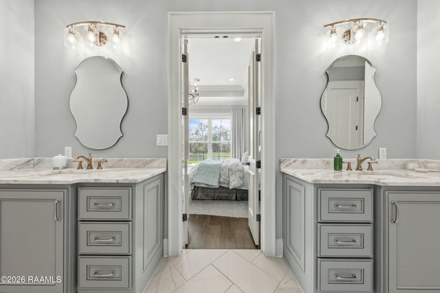 200 Vineyard Row, Lafayette, LA 70508