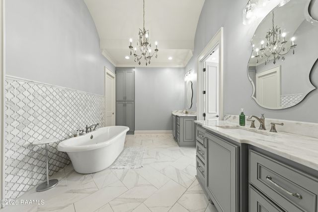 200 Vineyard Row, Lafayette, LA 70508