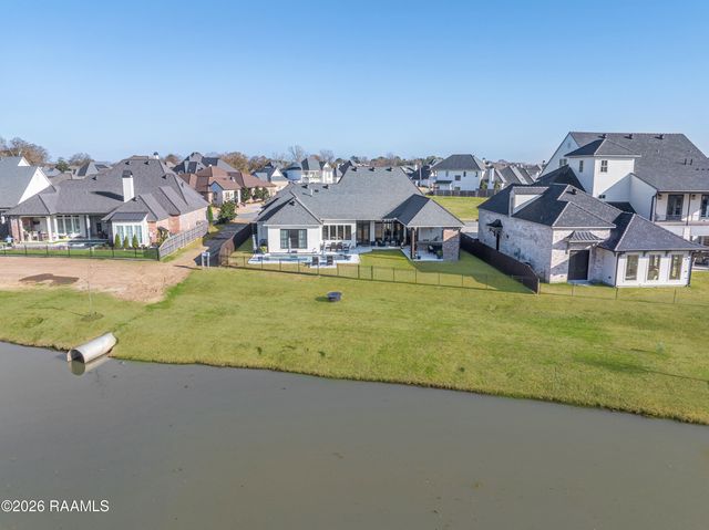 200 Vineyard Row, Lafayette, LA 70508