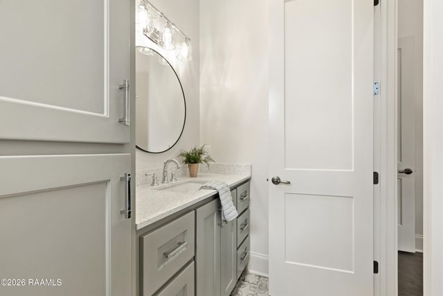 200 Vineyard Row, Lafayette, LA 70508