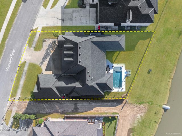 200 Vineyard Row, Lafayette, LA 70508