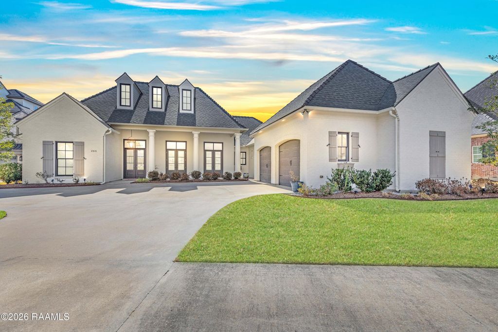 200 Vineyard Row, Lafayette, LA 70508
