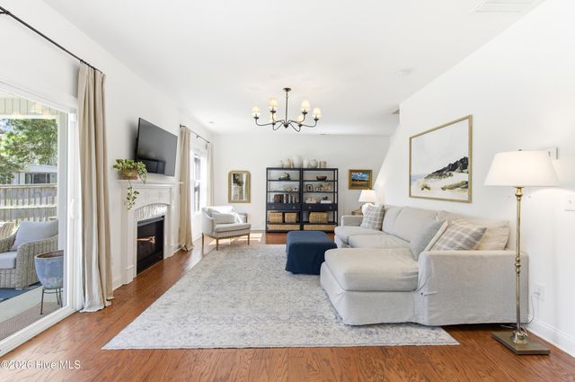 47 Peoples Court, Hampstead, NC 28443