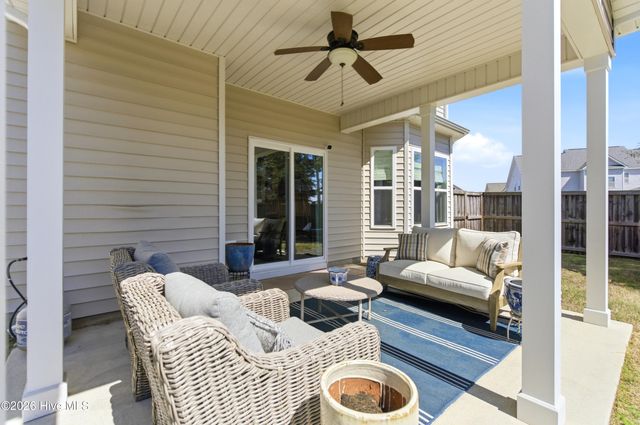 47 Peoples Court, Hampstead, NC 28443