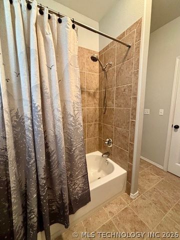 142 Elm Street, Mannford, OK 74044