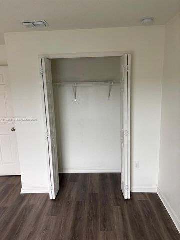 579 NW North Macedo Blvd 579, Port St. Lucie, FL 34983