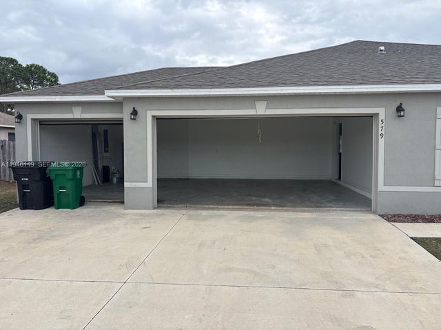 579 NW North Macedo Blvd 579, Port St. Lucie, FL 34983