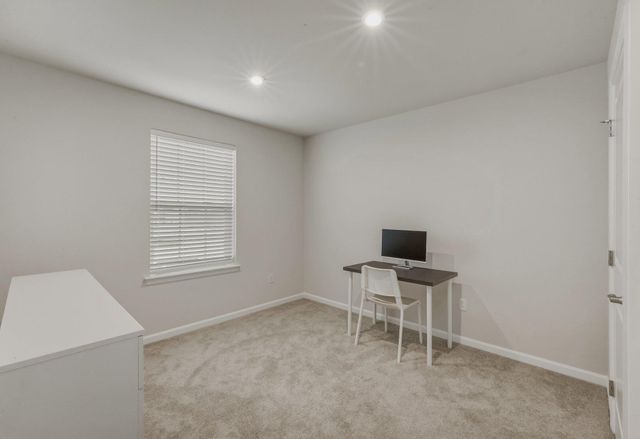 110 NORWICH ST, Swedesboro, NJ 08085