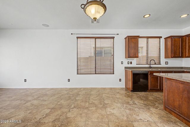 1650 W COTTONWOOD Lane, Phoenix, AZ 85045