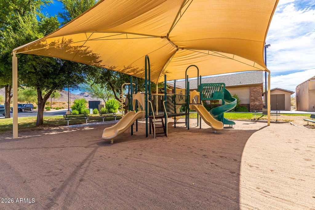 Image 53 of property listing at 1650 W COTTONWOOD Lane, Phoenix, AZ 85045