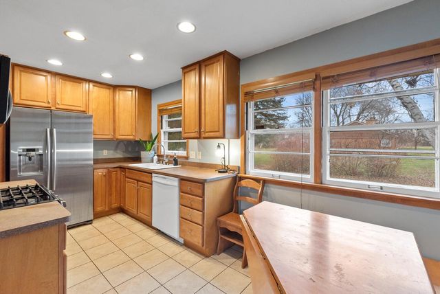 6845 N 102nd STREET, Milwaukee, WI 53224