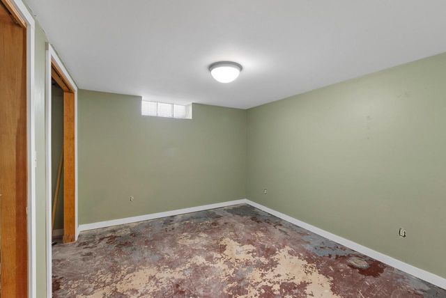 6845 N 102nd STREET, Milwaukee, WI 53224