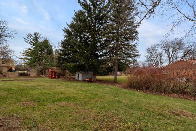 6845 N 102nd STREET, Milwaukee, WI 53224