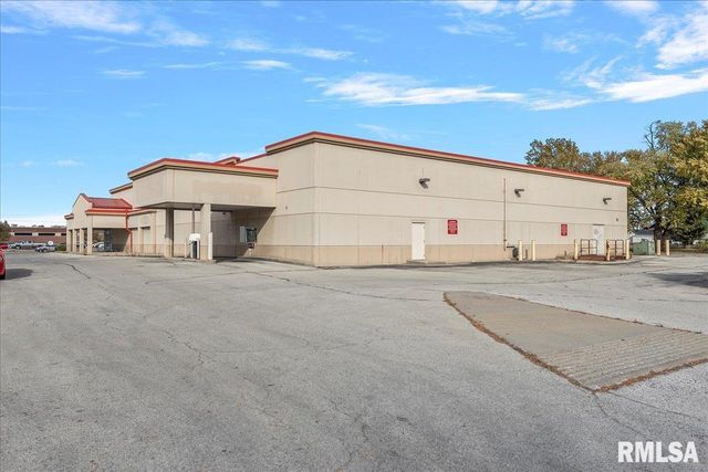 920 E North Grand Avenue, Springfield, IL 62702