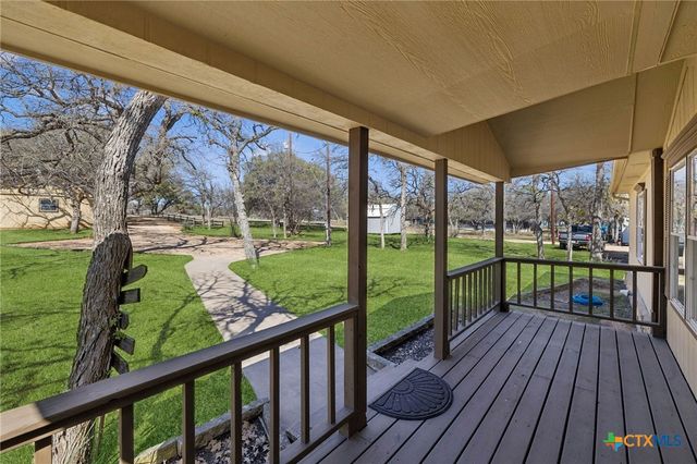 506 Ranch Road 2233, Llano, TX 78643