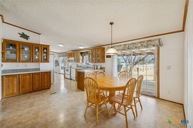 506 Ranch Road 2233, Llano, TX 78643