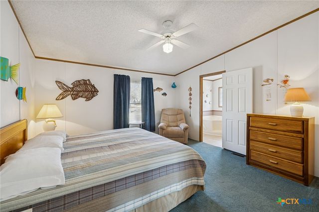 506 Ranch Road 2233, Llano, TX 78643