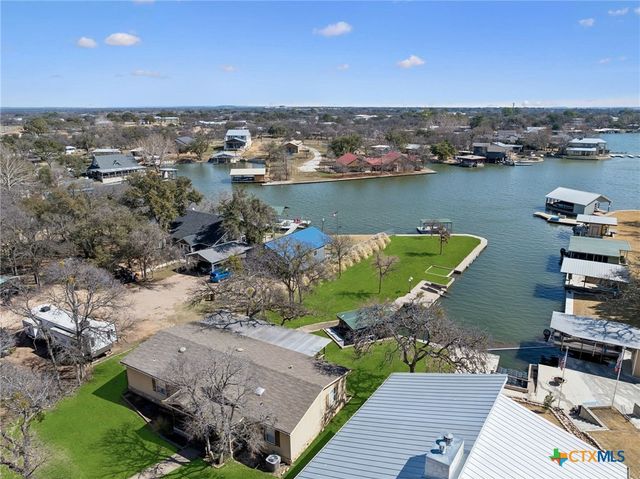 506 Ranch Road 2233, Llano, TX 78643