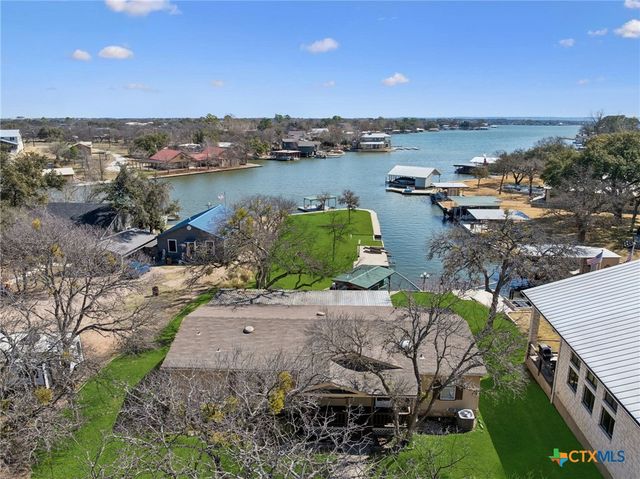 506 Ranch Road 2233, Llano, TX 78643