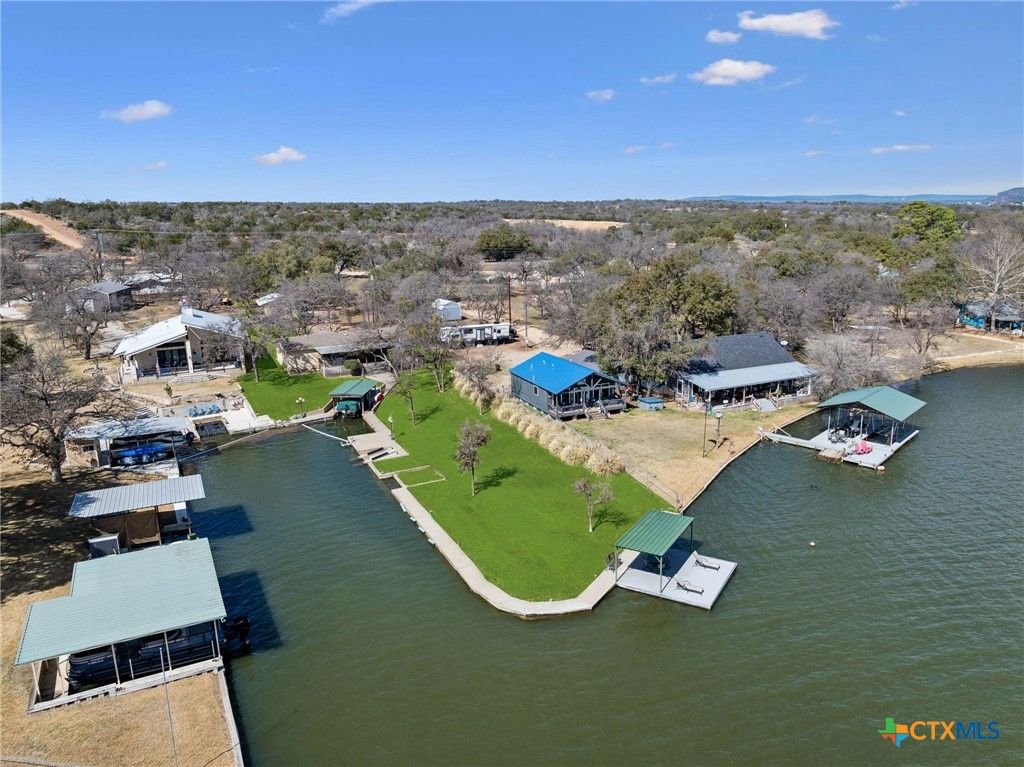 506 Ranch Road 2233, Llano, TX 78643