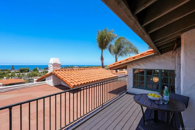 406 Paseo Pacifica, Encinitas, CA 92024