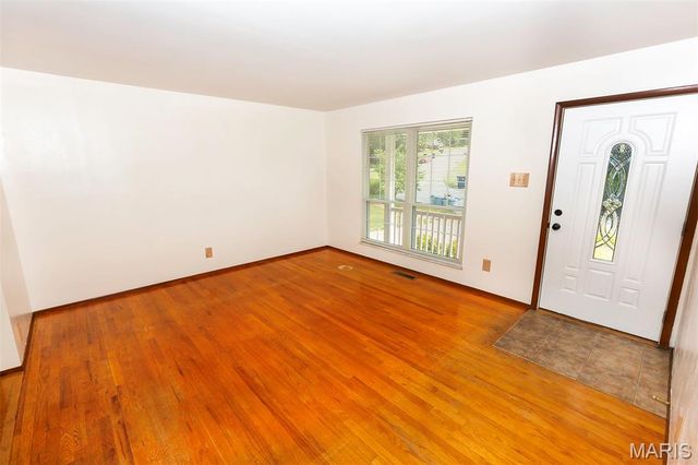 728 Stonesign Drive, Fenton, MO 63026