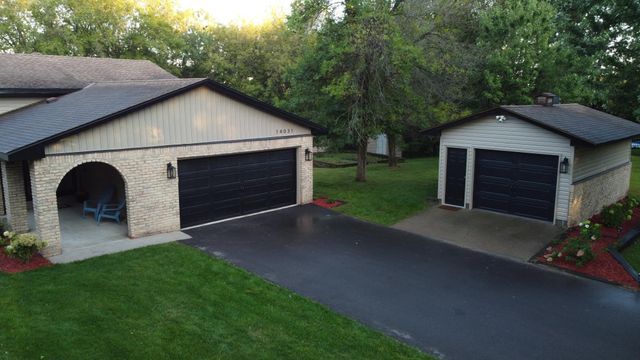 14031 Victoria Lane NW, Elk River, MN 55330