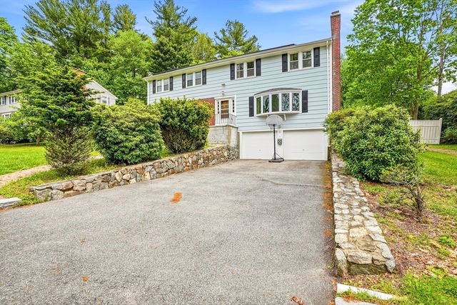 57 Lanewood Ave, Framingham, MA 01701