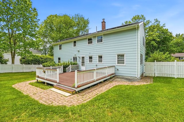 57 Lanewood Ave, Framingham, MA 01701