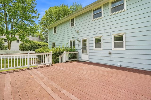 57 Lanewood Ave, Framingham, MA 01701