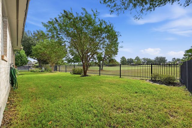 1126 Chelshurst Way, Spring, TX 77379