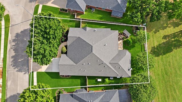 1126 Chelshurst Way, Spring, TX 77379