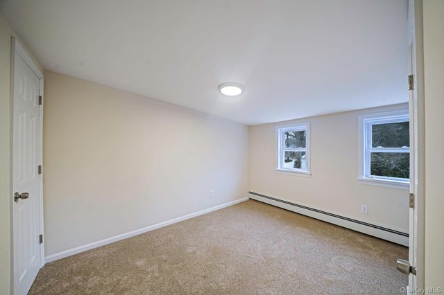 8 Florence Court, Huntington Station, NY 11746