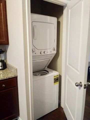 1285 2nd Ave S Apt 7, Nashville, TN 37210